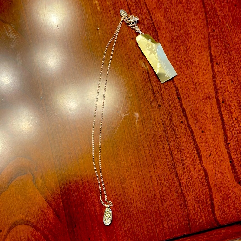 Sheila fajl necklace brand new never been worn